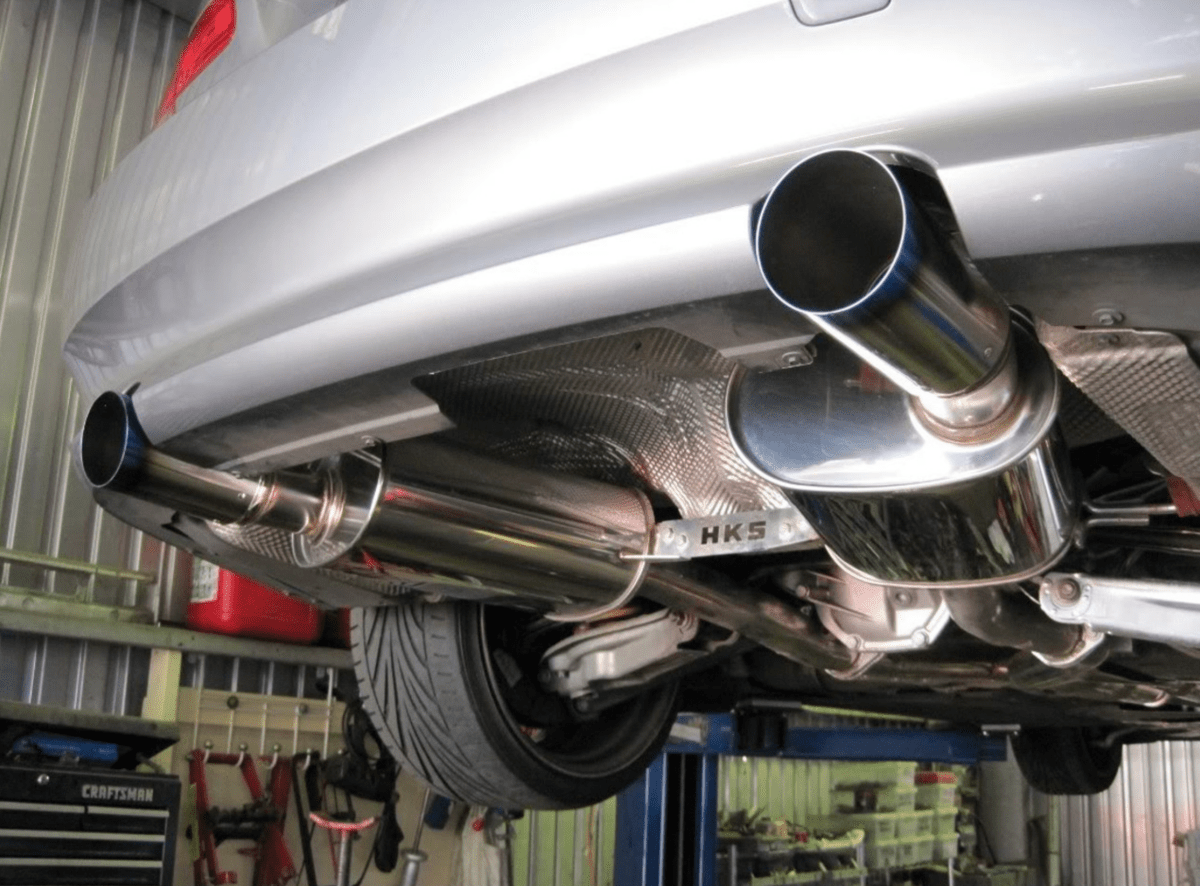 335I HKS EXHUAST (CATBACK).