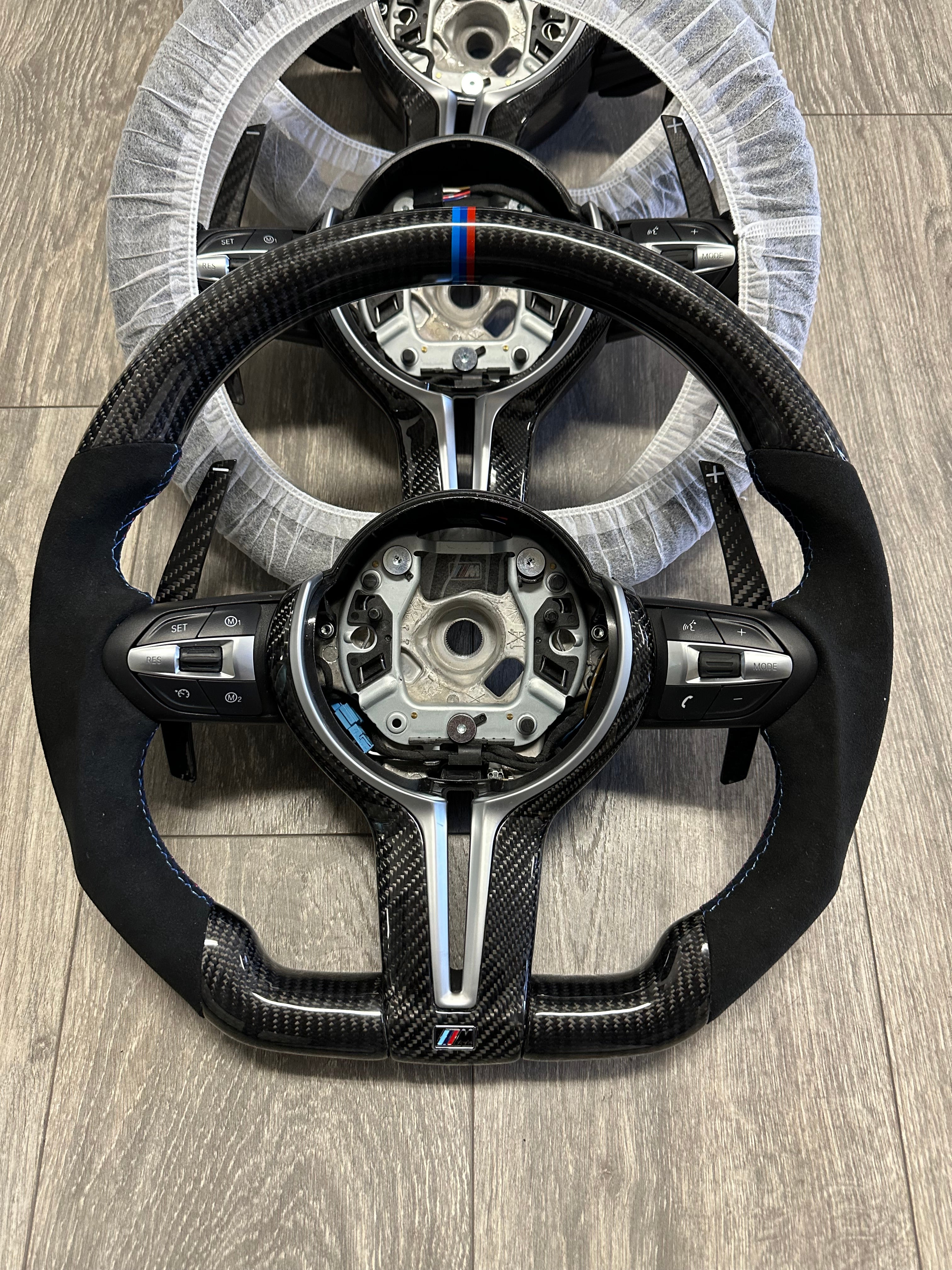 F3X / F8X Carbon Wheel With Paddle shifters