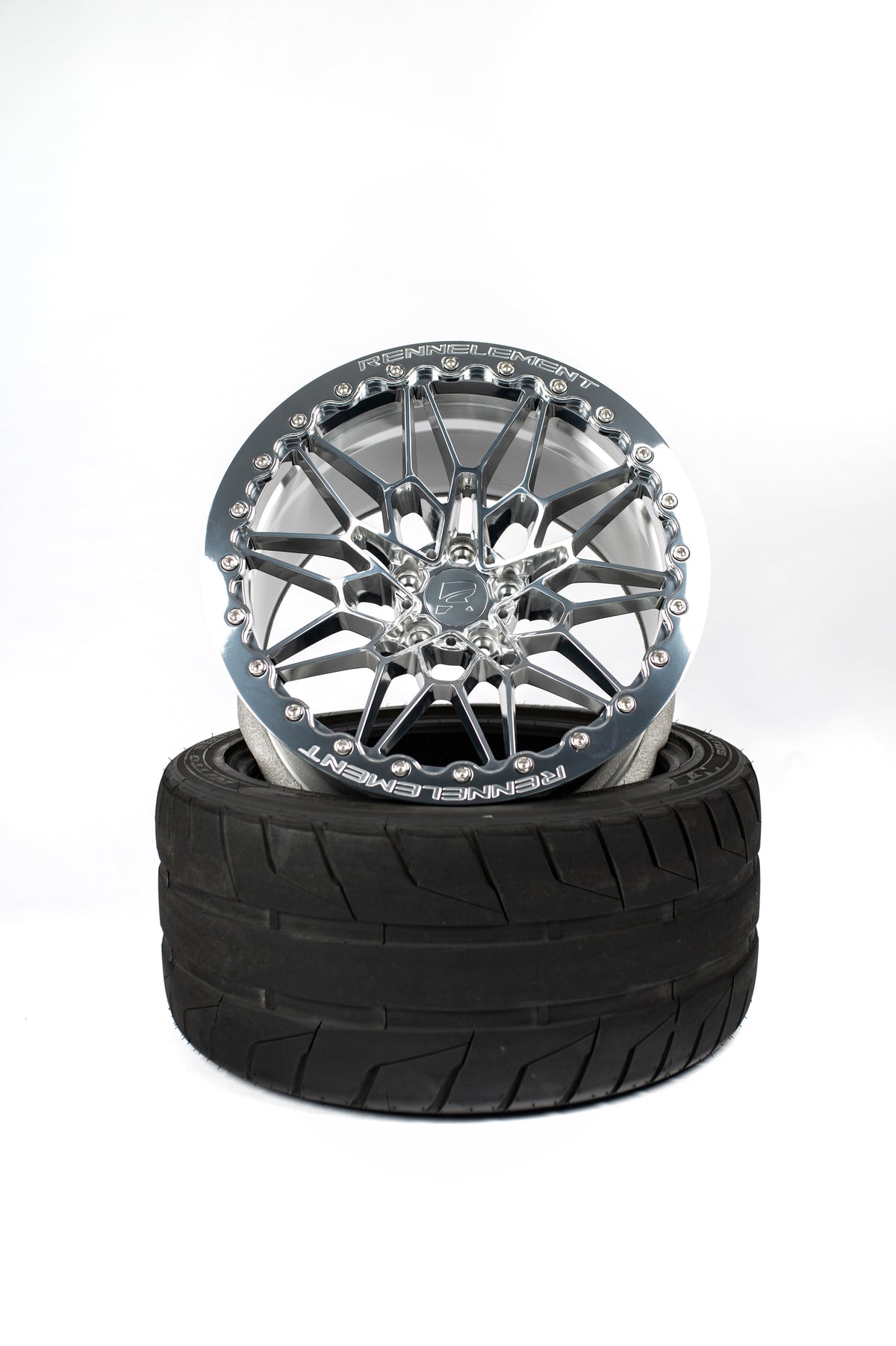 Rennelement G8X 18” Forged Beadlocks.
