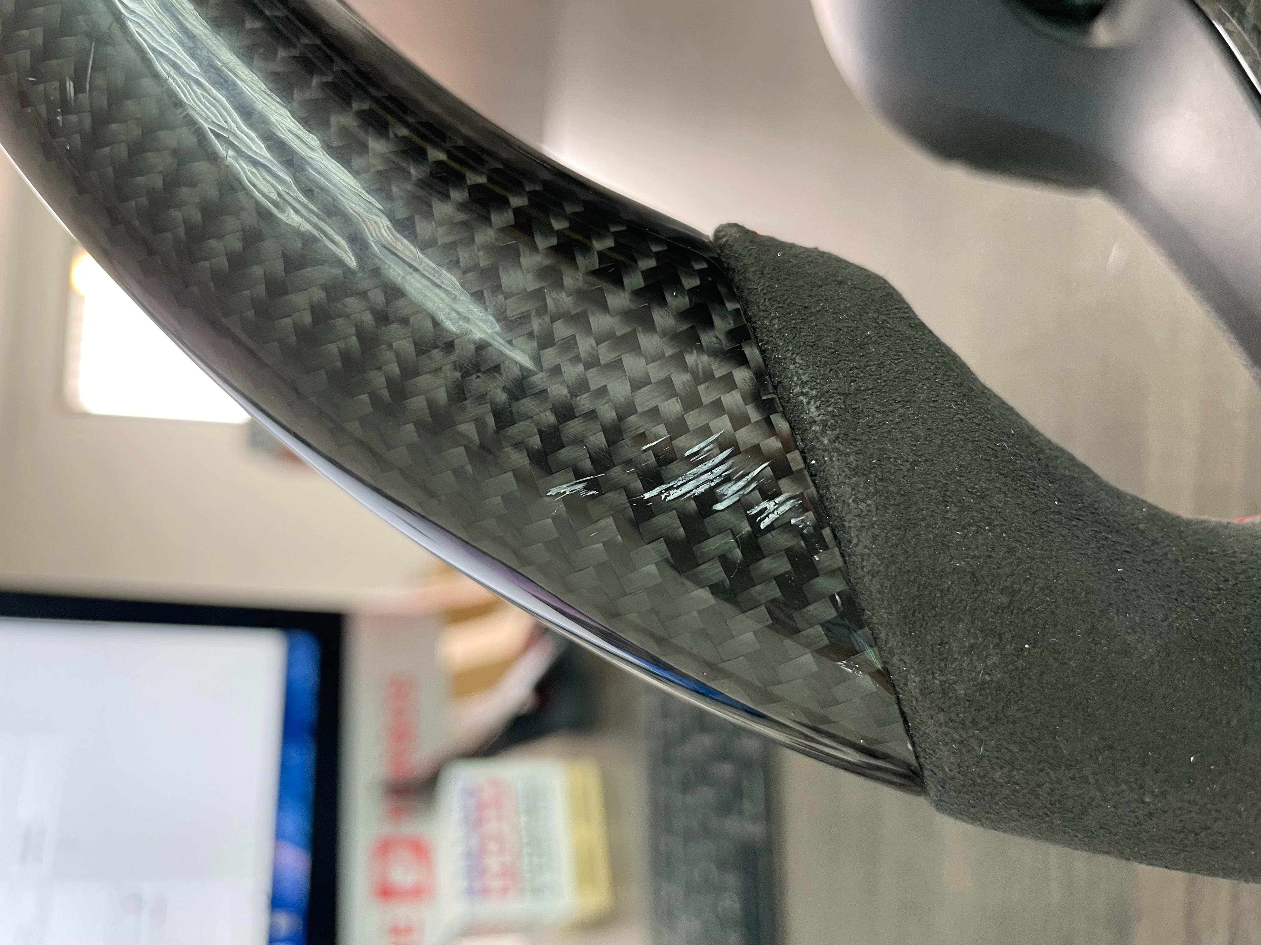 G8X Carbon Steering Wheel (slight damage).