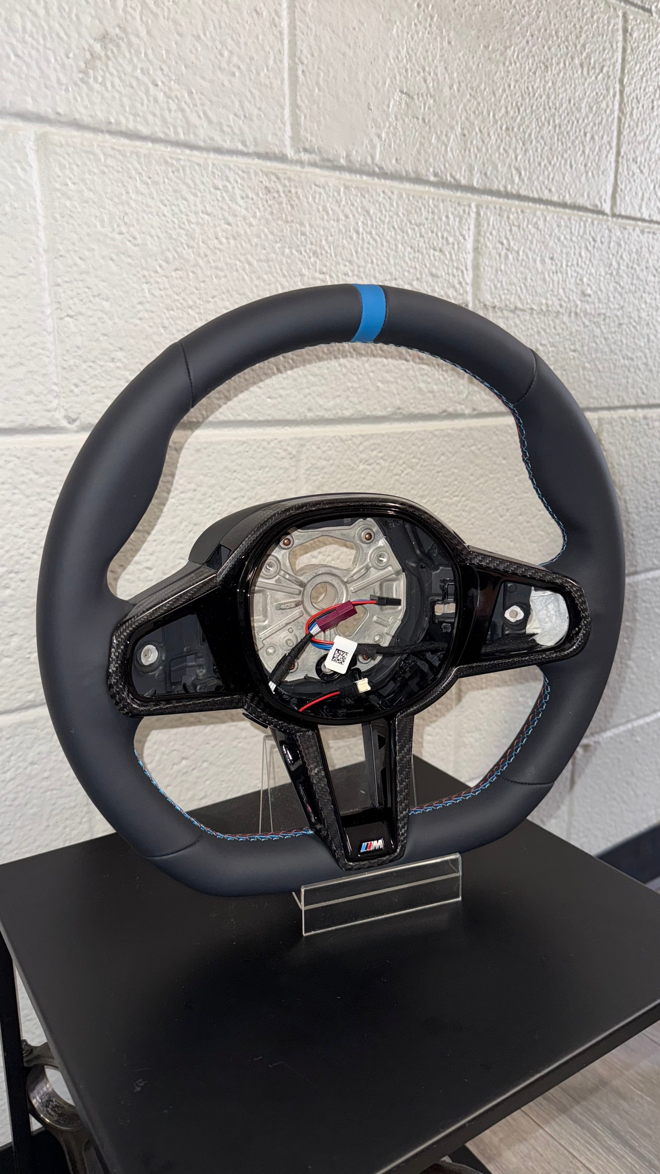 G20 2019+ M340i/330i M Style Leather Carbon Fiber Steering Wheel