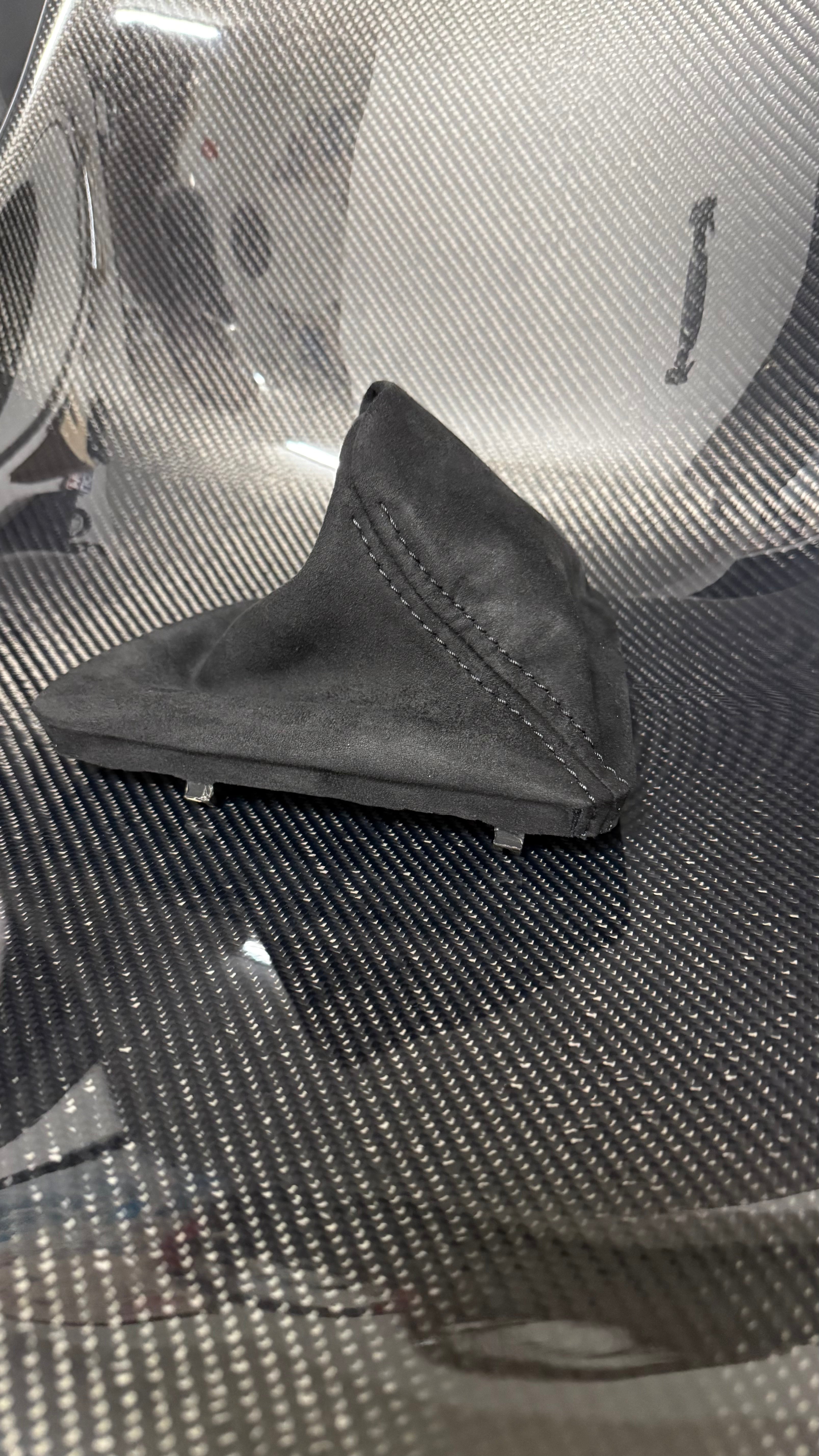 06-13 BMW E9X Manual Non-M Shift Boot Alcantara