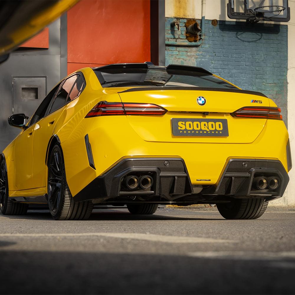 SOOQOO V1 BMW M5 G90 Rear Diffuser In Prepreg Carbon Fiber — product view 2