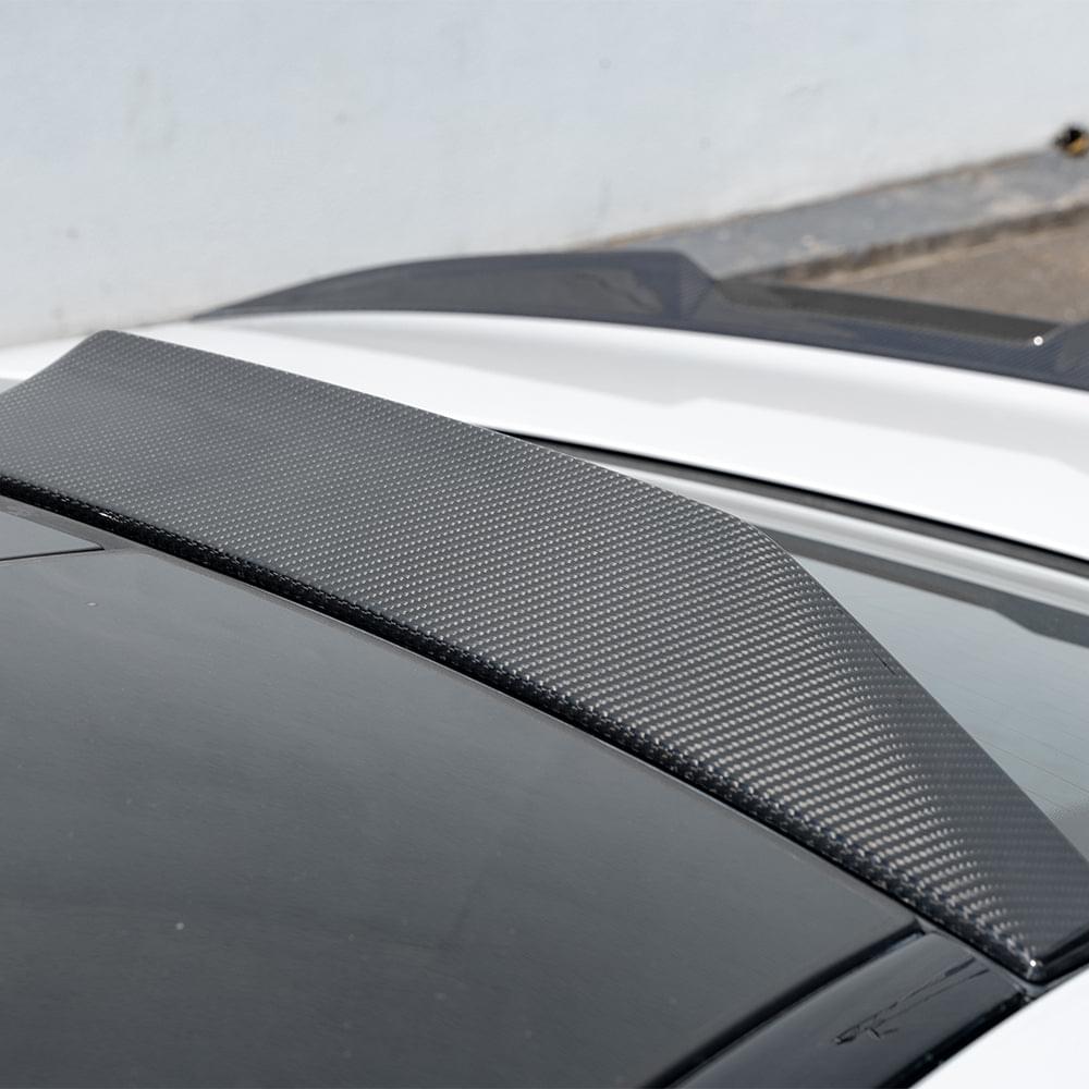 SOOQOO BMW M5 G90 Roof Spoiler In Prepreg Carbon Fiber — product view 8