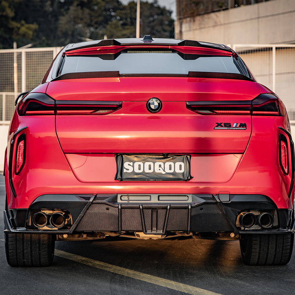 SOOQOO BMW X6M F96 Top Spoiler In Prepreg Carbon Fiber — product view 6
