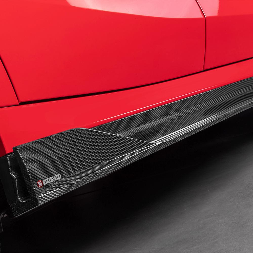 SOOQOO BMW X6M F96 Side Skirt In Prepreg Carbon Fiber — product view 2