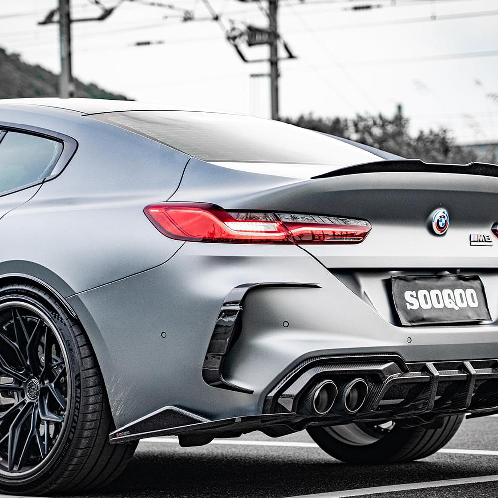 SOOQOO BMW M8 F93 Rear Vent Trim In Prepreg Carbon Fiber — product view 4