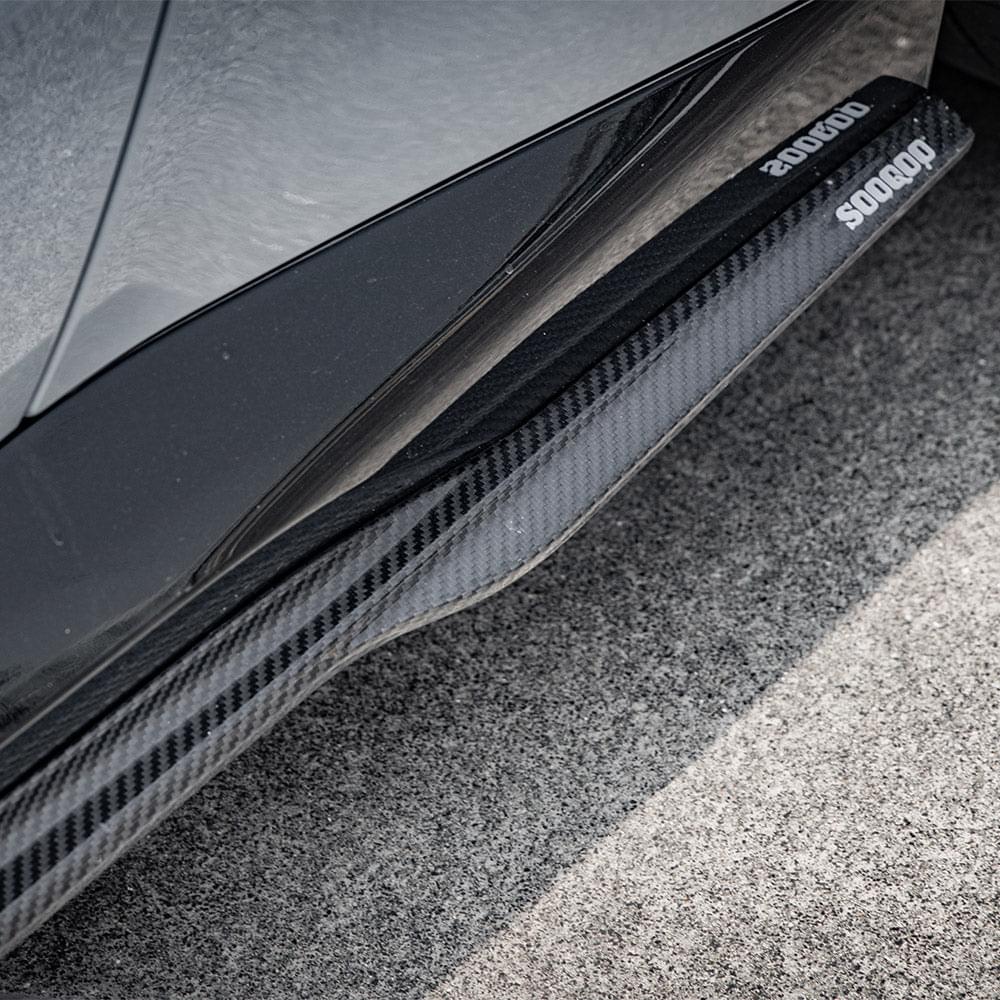 SOOQOO BMW 2 Series G42 Side Skirt In Prepreg Carbon Fiber — product view 4