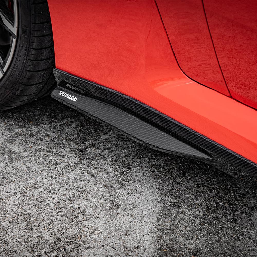 SOOQOO BMW M2 G87 Side Skirt In Prepreg Carbon Fiber — product view 2