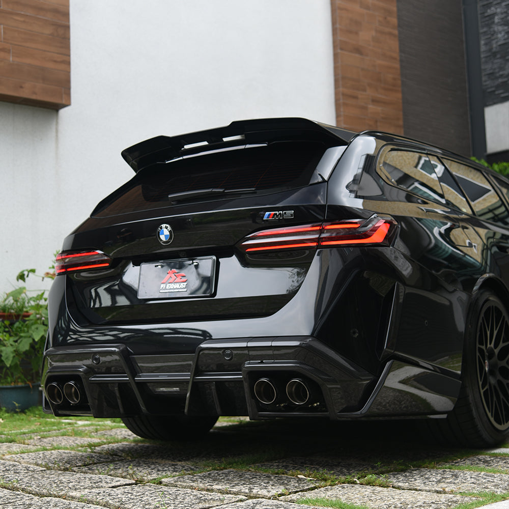 SOOQOO BMW M5 G99 Top Spoiler In Prepreg Carbon Fiber — product view 2