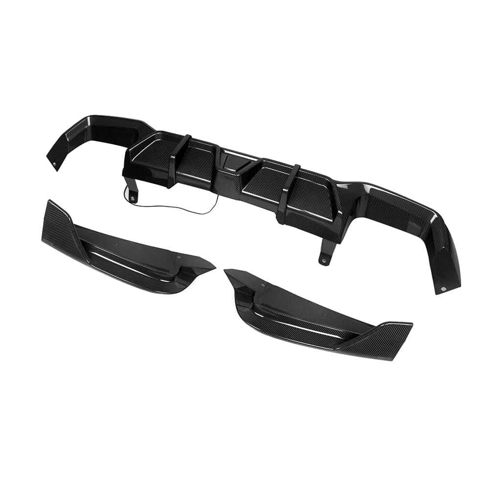 SOOQOO BMW X4 G02 LCI Rear Diffuser W/Brake Light In Prepreg Carbon Fiber — product view 5