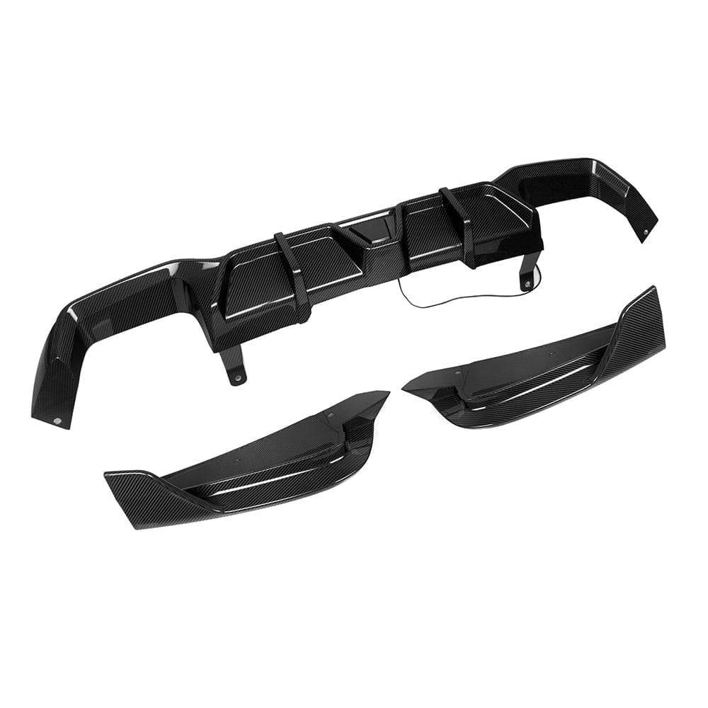 SOOQOO BMW X4M F98 LCI Rear Diffuser W/Brake Light In Prepreg Carbon Fiber — product view 3
