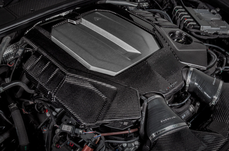 Eventuri Audi C8 RS6 / RS7 Black Carbon Engine Cover - COLORADO N5X