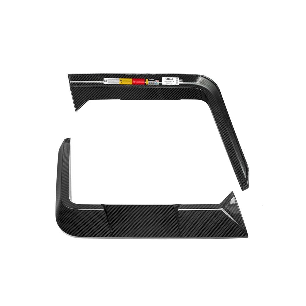 SOOQOO BMW XM G09 Rear Bumper Insert In Prepreg Carbon Fiber — product view 3