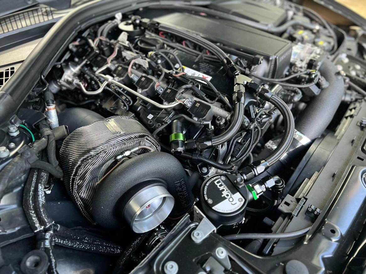 B58 Gen 1 BMW F Series Chassis Turbo Kit w/ Tubular Manifold.
