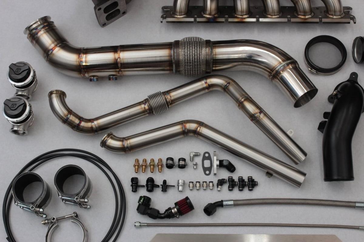 B58 Gen 1 BMW F Series Chassis Turbo Kit w/ Tubular Manifold.