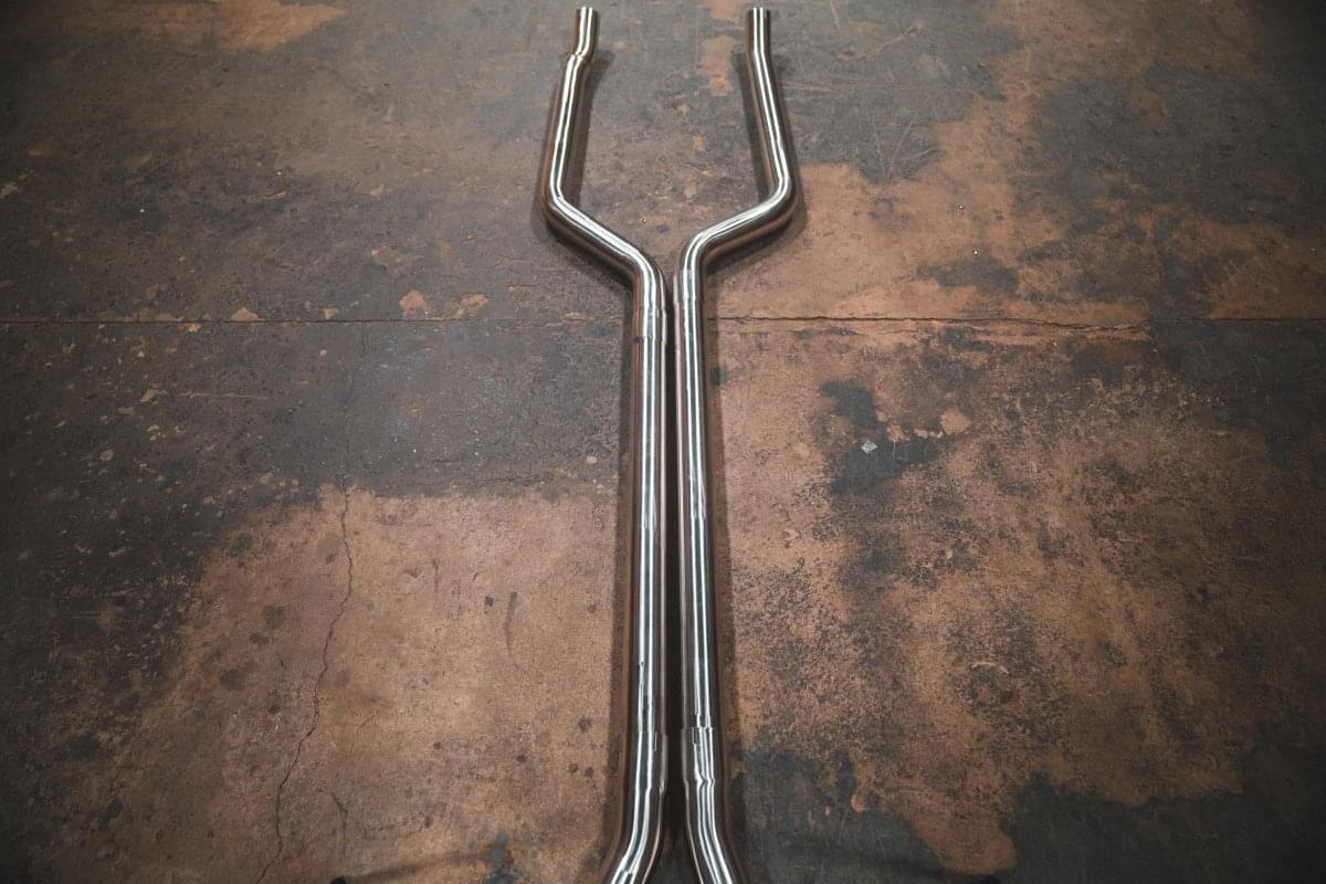 BMW Alpina XB7 / X7 M50i / X7 M60i  Valved Sport Exhaust System.