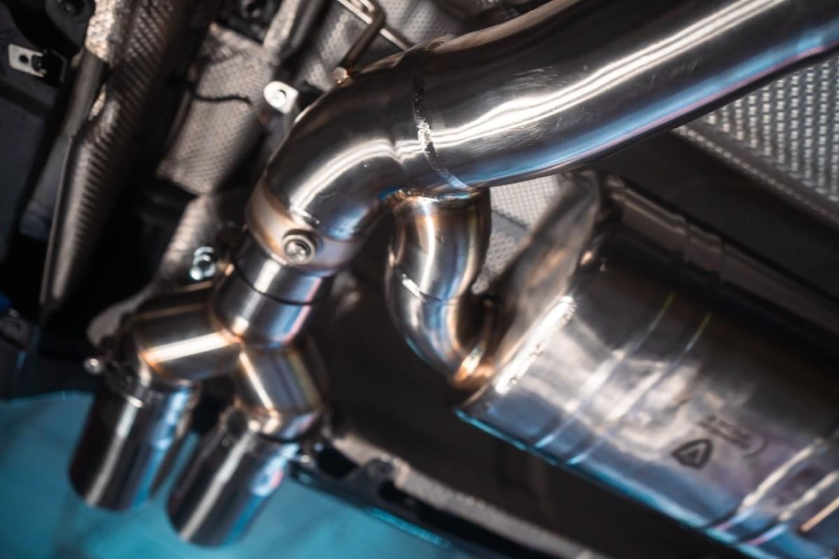 BMW F8x M3 / M4 Equal Length Valved Sport Exhaust System.