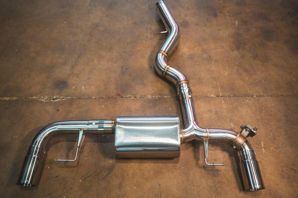 BMW G20/G22 330i/430i Valved Axleback Exhaust System.