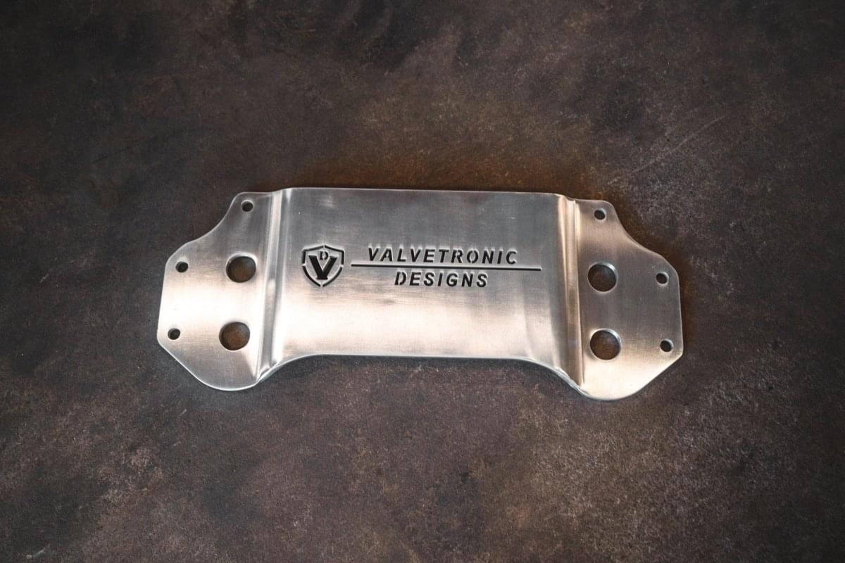 BMW G80 Extended Chassis Brace.