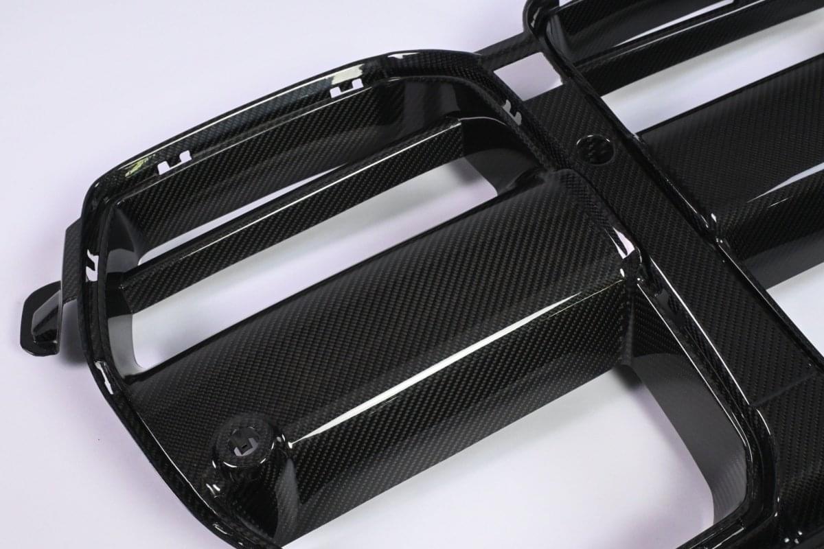BMW G8X M3 / M4 ST 1-Piece Carbon Fiber Front Kidney Grille - No-Drill Installation.