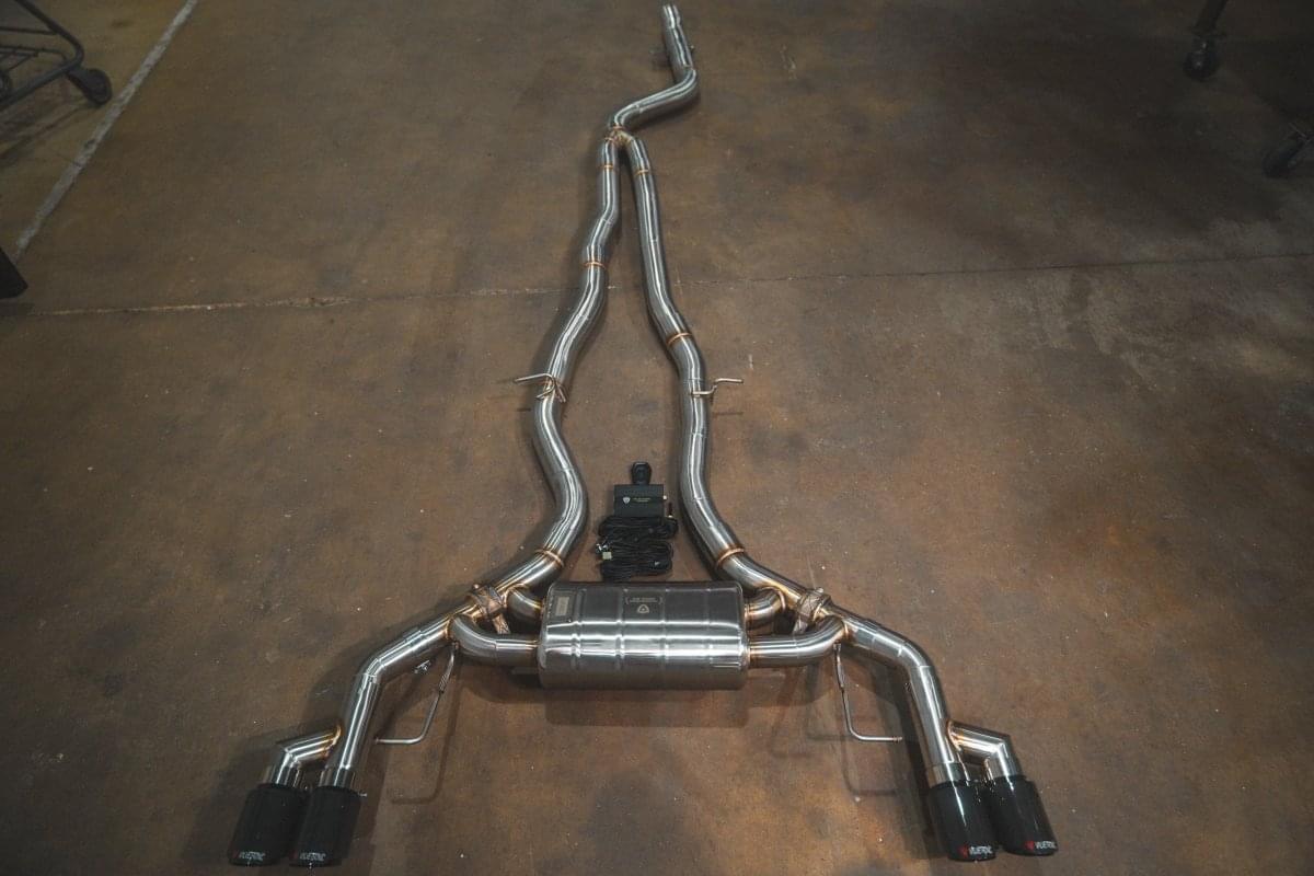 BMW X3 / X4 M40i Valved Sport Exhaust System.