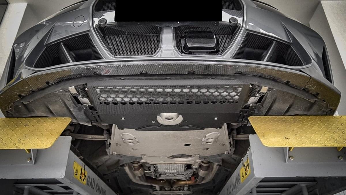 Carbon BMW Dry Carbon Fiber Skid Plate for G8X BMW's.