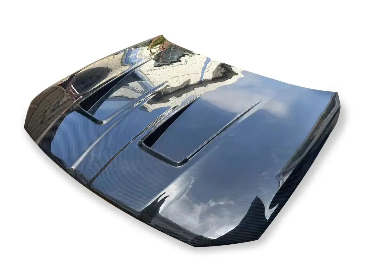 Carbon Fiber Hood for G80 M3/G82 M4.
