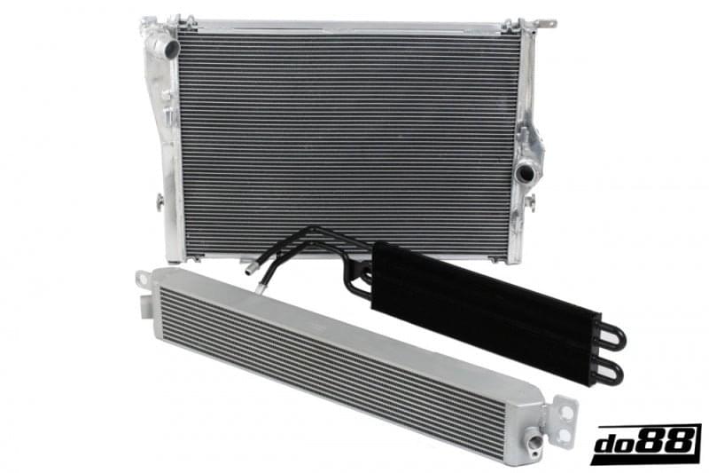 do88 07-13 BMW M3 (E90/E92/E93) Manual BigPack Intercooler Kit.