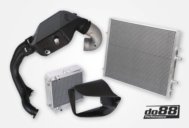 do88 15-20 BMW M3/M4 (F8X) BigPack Intercooler Kit w/Intercooler + Pipes + Radiators.