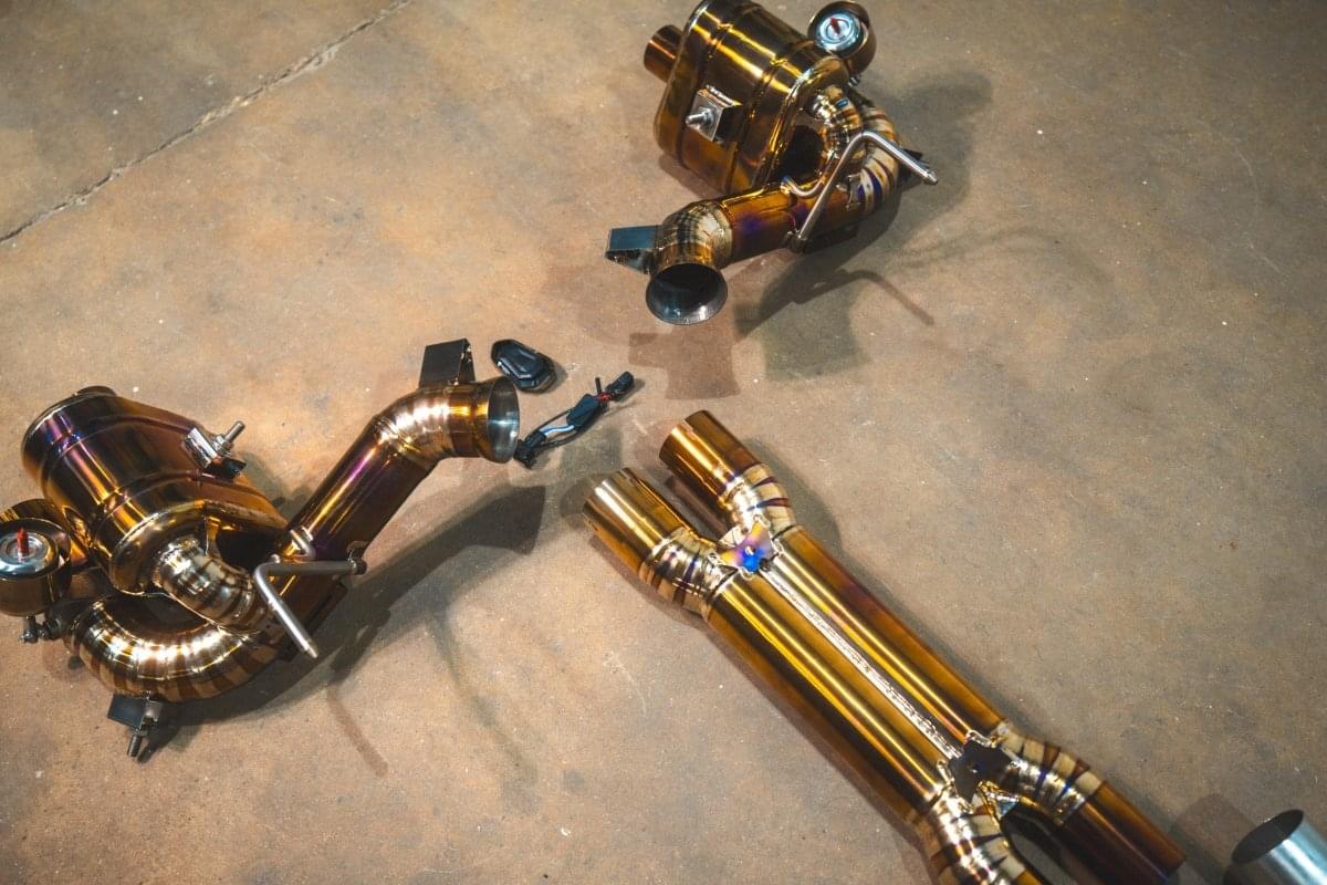 Ferrari F12 / 812 Valved Sport Exhaust System.