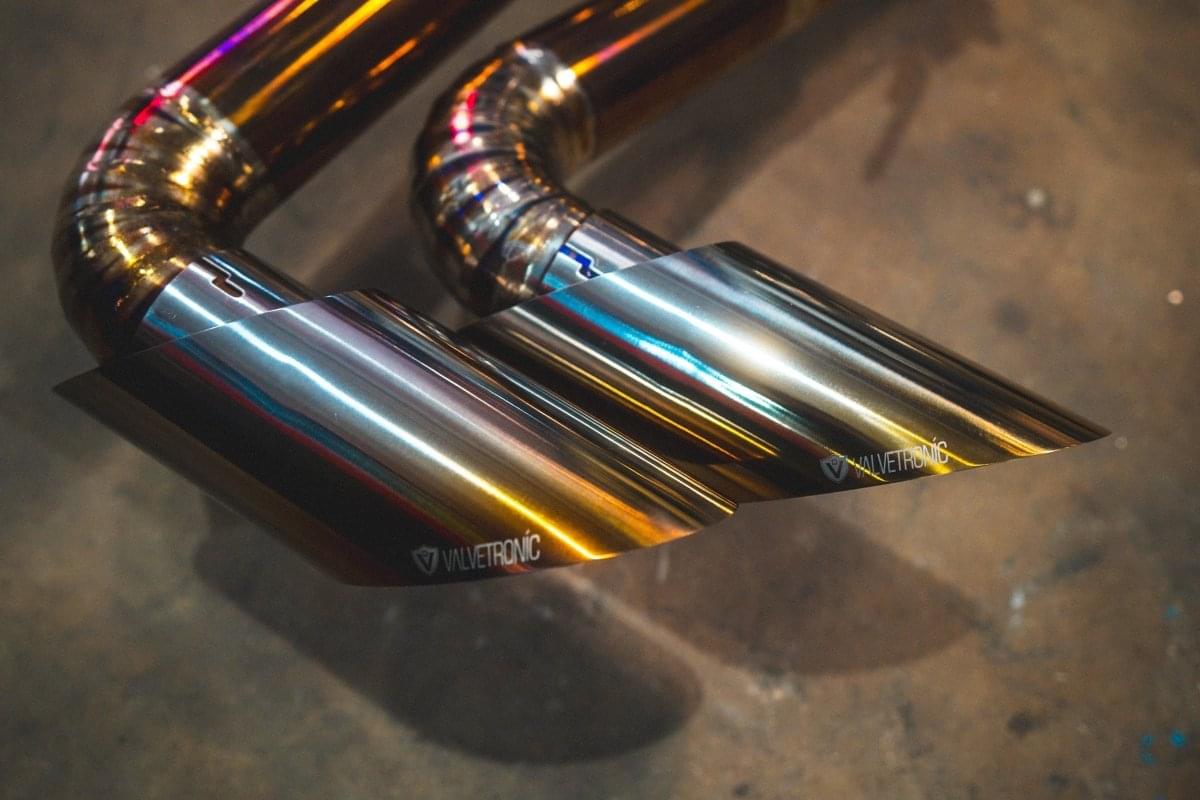 Lamborghini Urus Valved Sport Exhaust System.