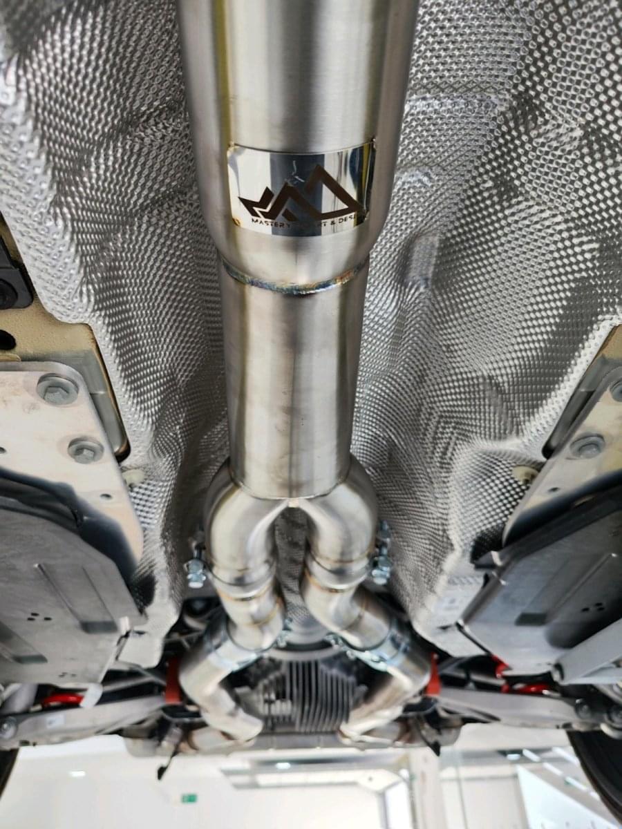 MAD BMW G8x M3 M4 S58 Resonated Single Midpipe (Brace Included).