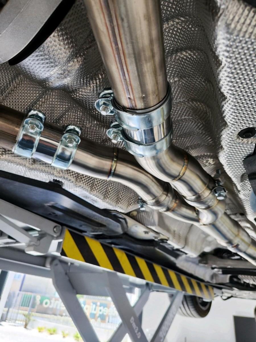 MAD BMW G8x M3 M4 S58 Resonated Single Midpipe (Brace Included).