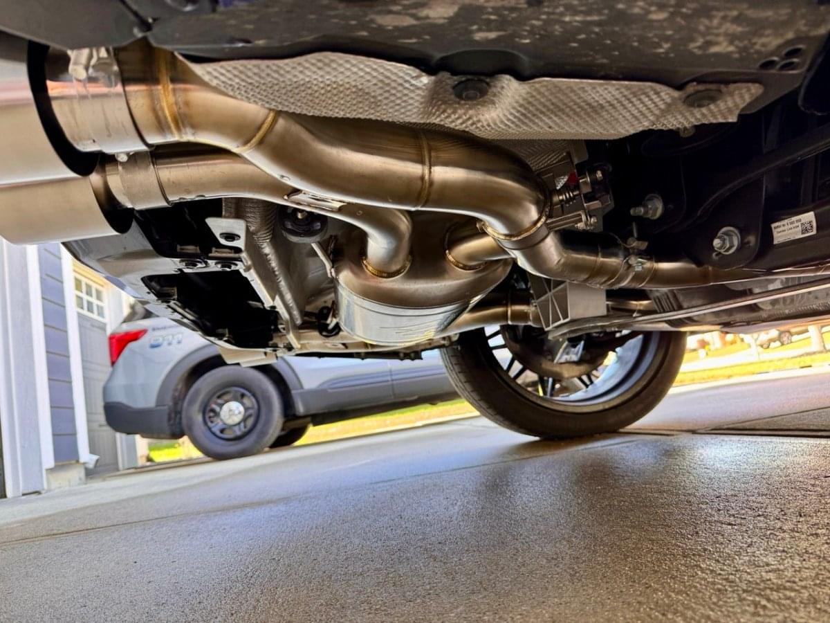 MAD BMW X3M X4M F97 F98 Axle Back Exhaust.