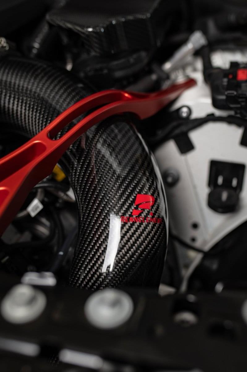 RENNELEMENT G90/G99 M5 BMW Dry Carbon Fiber Front Mount Intake.