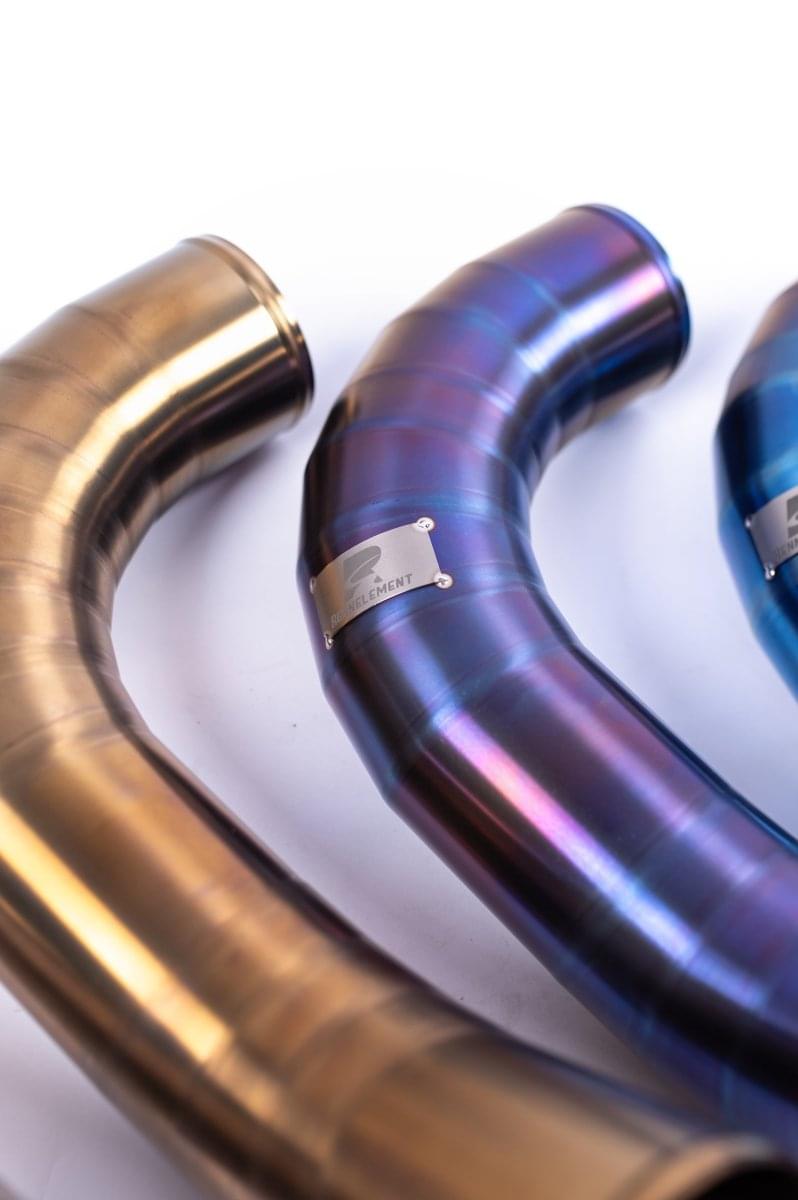 RENNELEMENT G90/G99 M5 BMW Titanium Front Mount Intake.