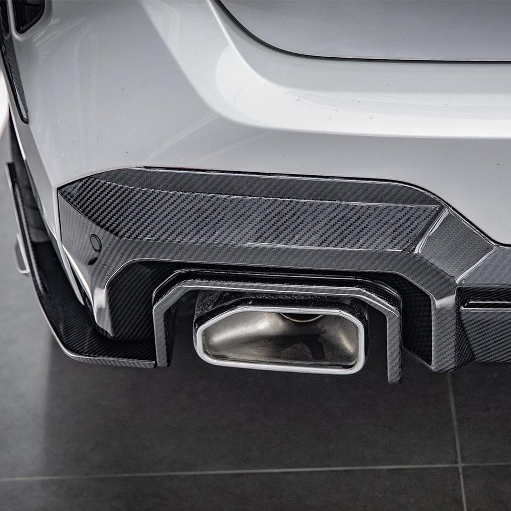 SOOQOO BMW X3 G01 LCI Carbon Fiber Diffuser.