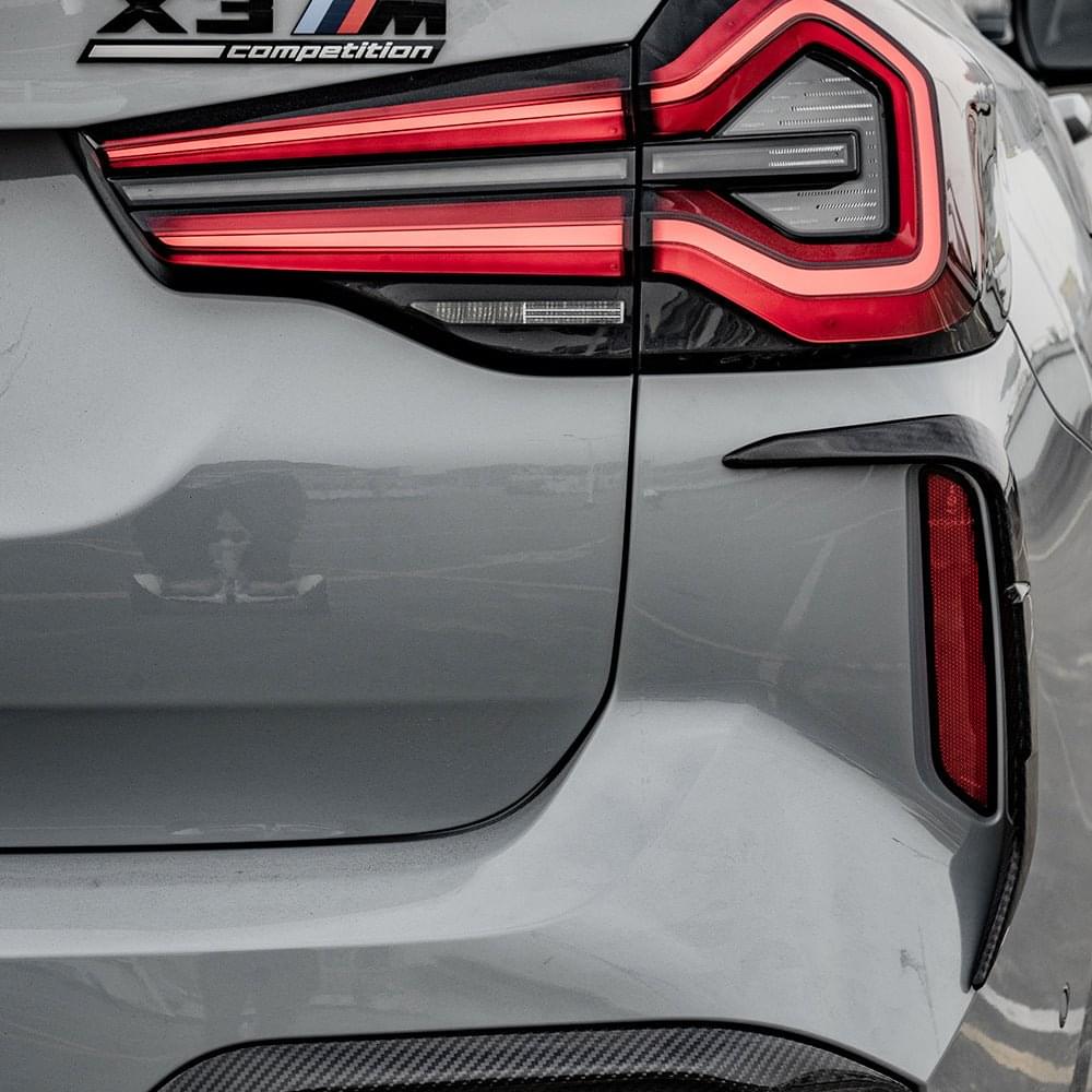 SOOQOO BMW X3M F97 LCI Carbon Fiber Rear Vent Trim.