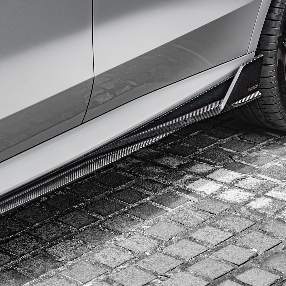 SOOQOO BMW X5 G05 Carbon Fiber Side Skirt.