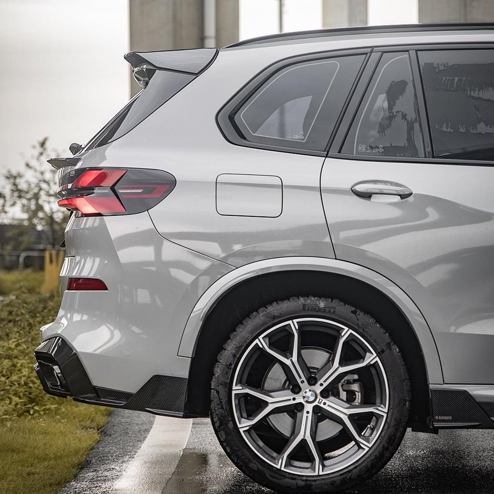 SOOQOO BMW X5 G05 SQ Style Carbon Fiber Diffuser.