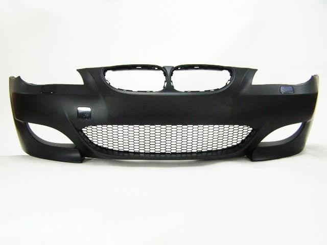 2004-2007 BMW E60 5 Series M5 Style Front Bumper w/o PDC Type.
