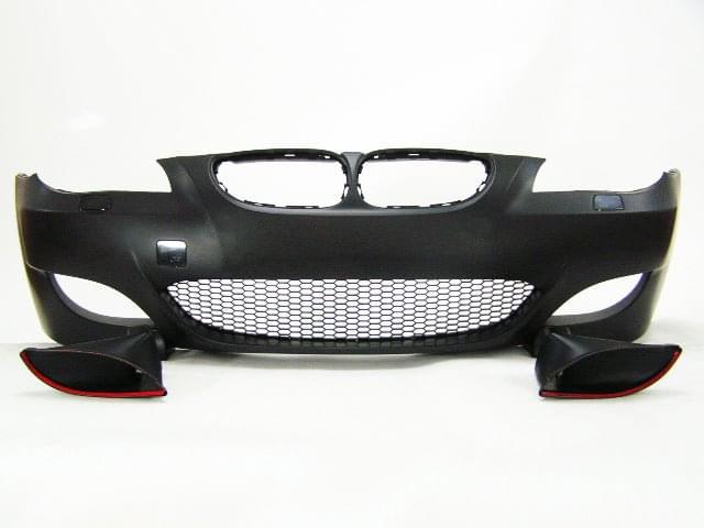 2004-2007 BMW E60 5 Series M5 Style Front Bumper w/o PDC Type.