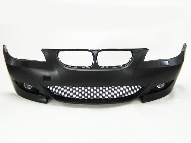 2004-2007 BMW E60 5 Series M5 Style Front Bumper w/o PDC Type.