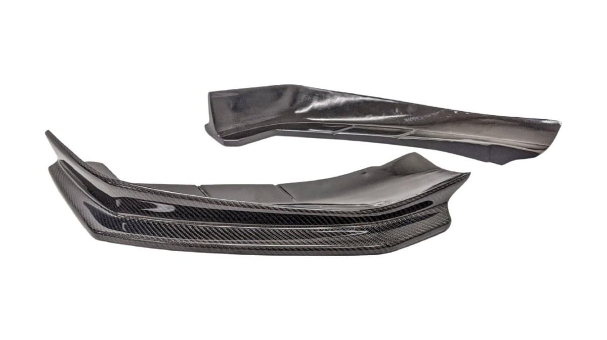 2017-2020 BMW 5 Series G30 Pre-LCI JGS Style Carbon Fiber Front Lip (3 PCS) for MT Front Bumper.