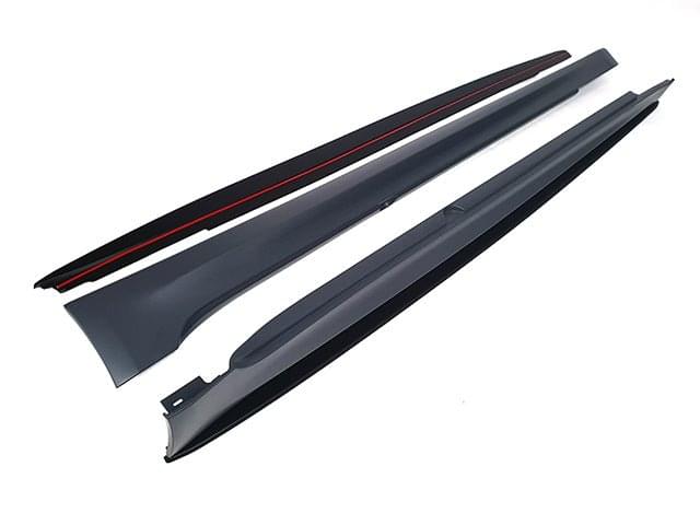 2017-2022 BMW G30 M-P Style Side Skirts.