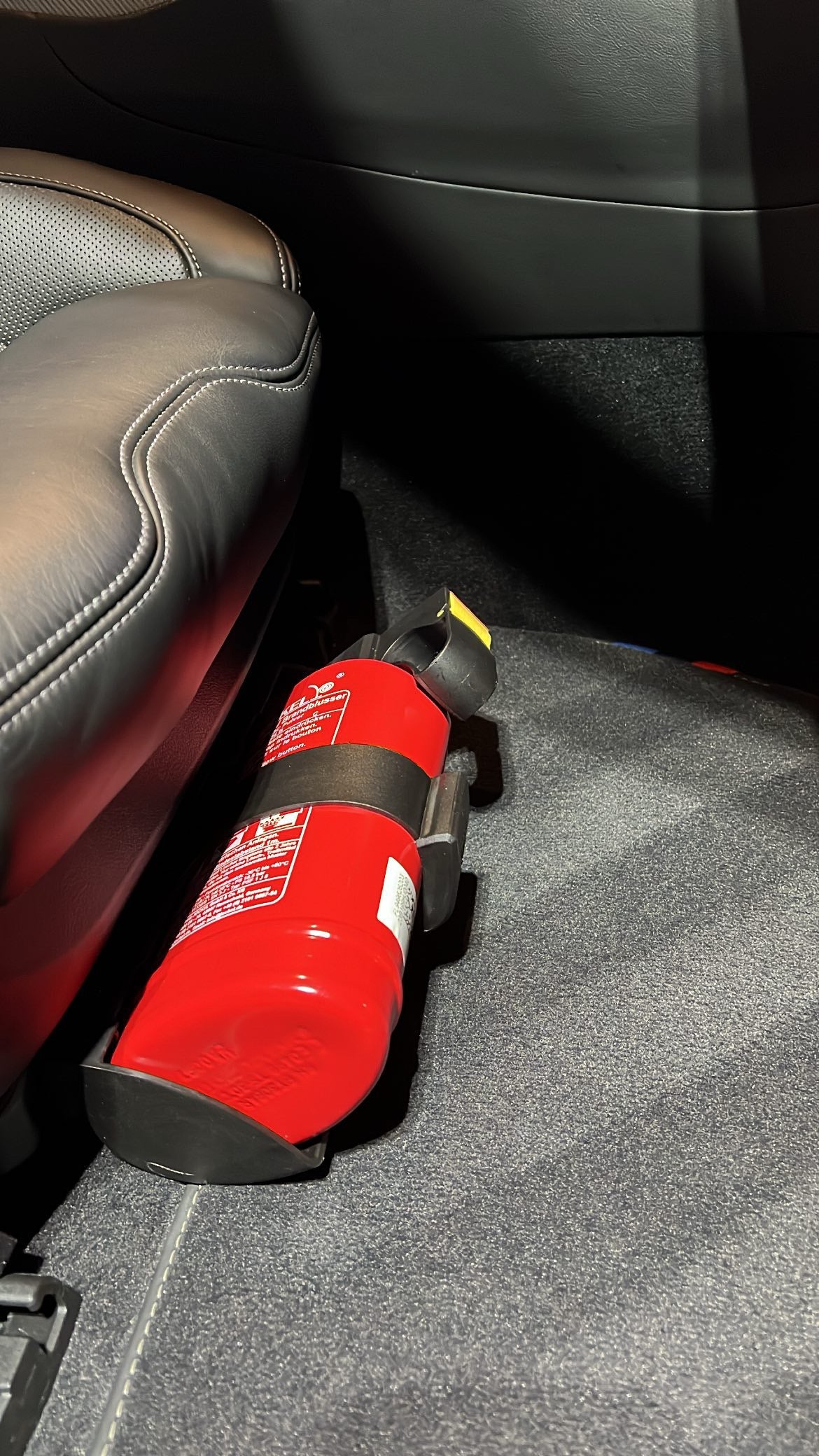 F90 M5 and X5M OEM Fire Extinguisher Kit - COLORADO N5X