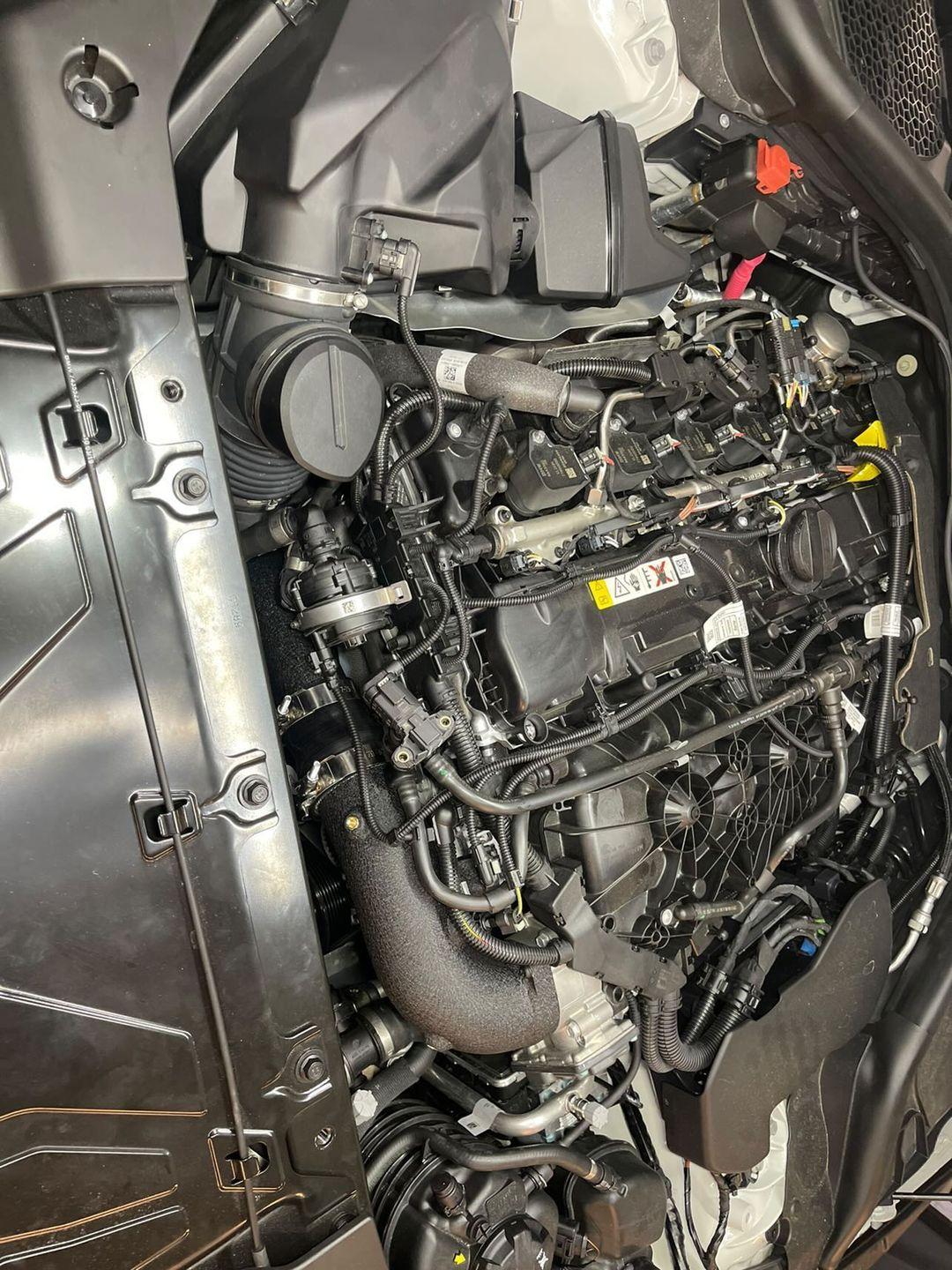 MAD BMW B58 Charge Pipe (F & G Chassis) V2 - COLORADO N5X