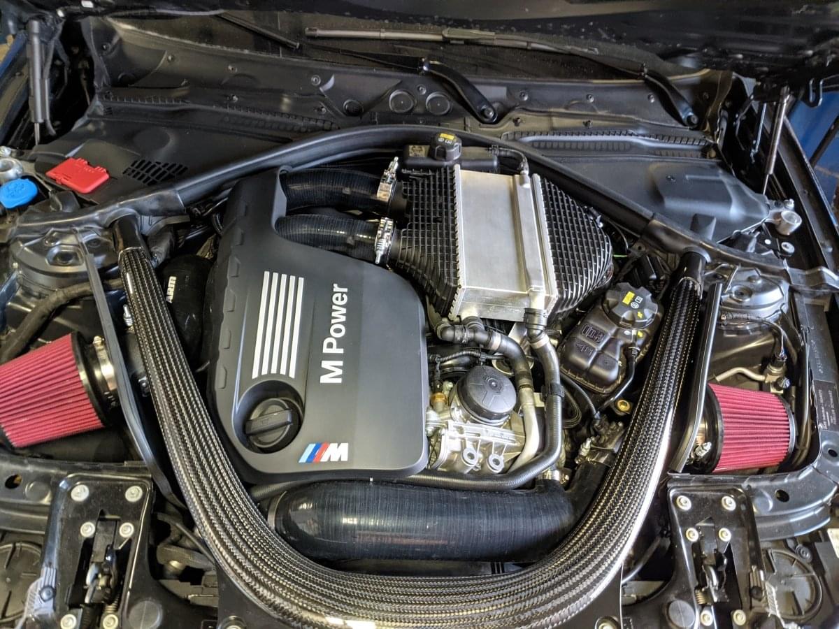 BMW F8X M3 M4 M2C S55 SILICONE CHARGE PIPES.