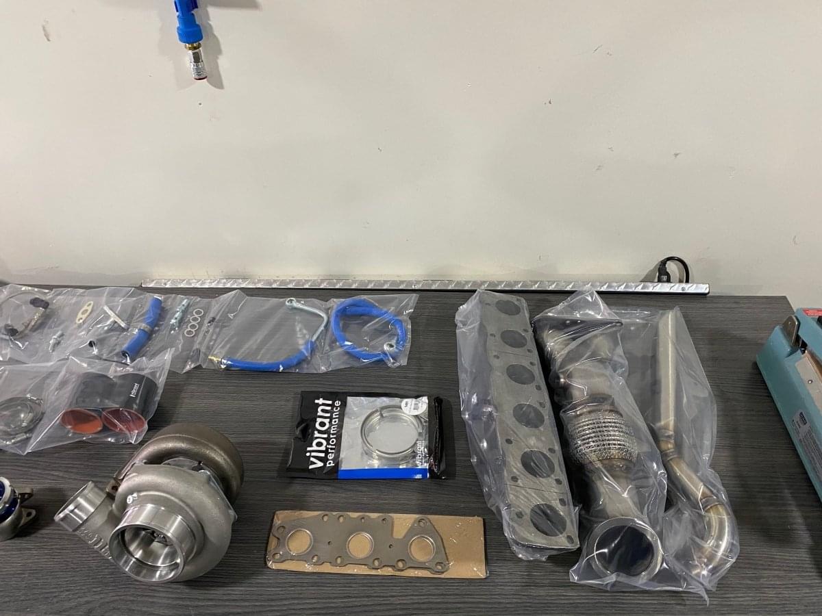 BMW S55 G35-1050 SINGLE TURBO KIT.
